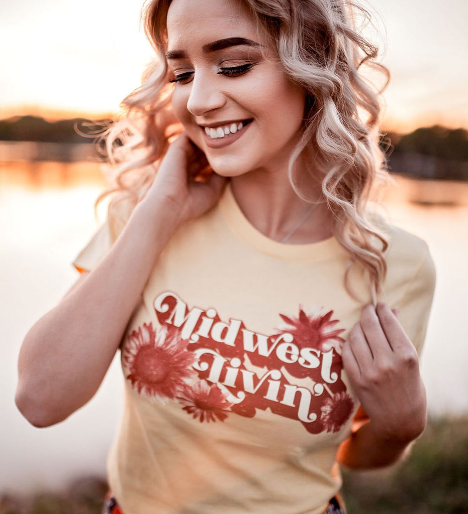 "Midwest Livin'" Women's Retro Pale Yellow Tee