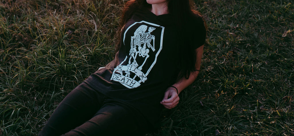 Til Death Tee: Skeleton Couple Womens V-Neck Shirt