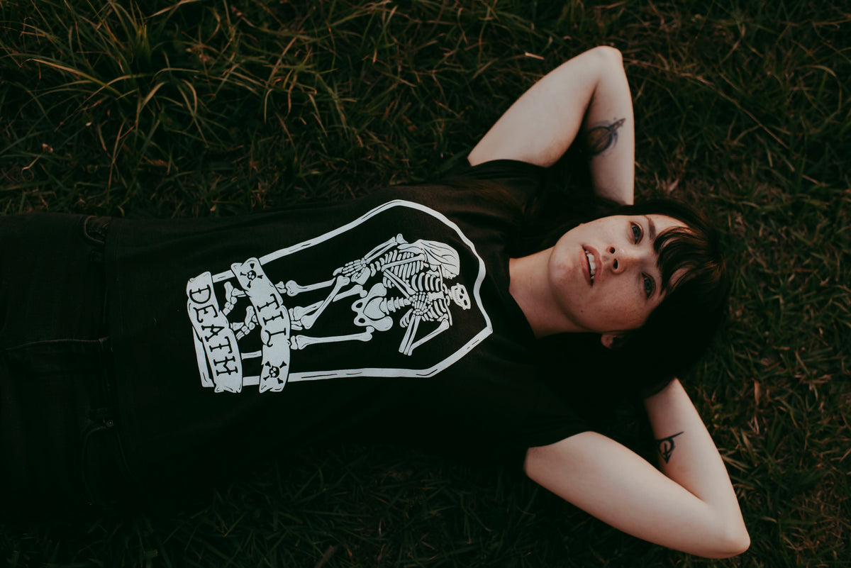 Til Death Tee: Skeleton Couple Womens V-Neck Shirt