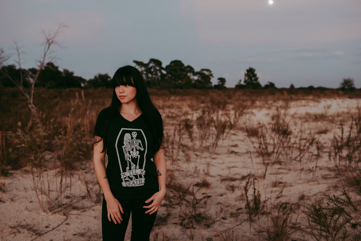 Til Death Tee: Skeleton Couple Womens V-Neck Shirt